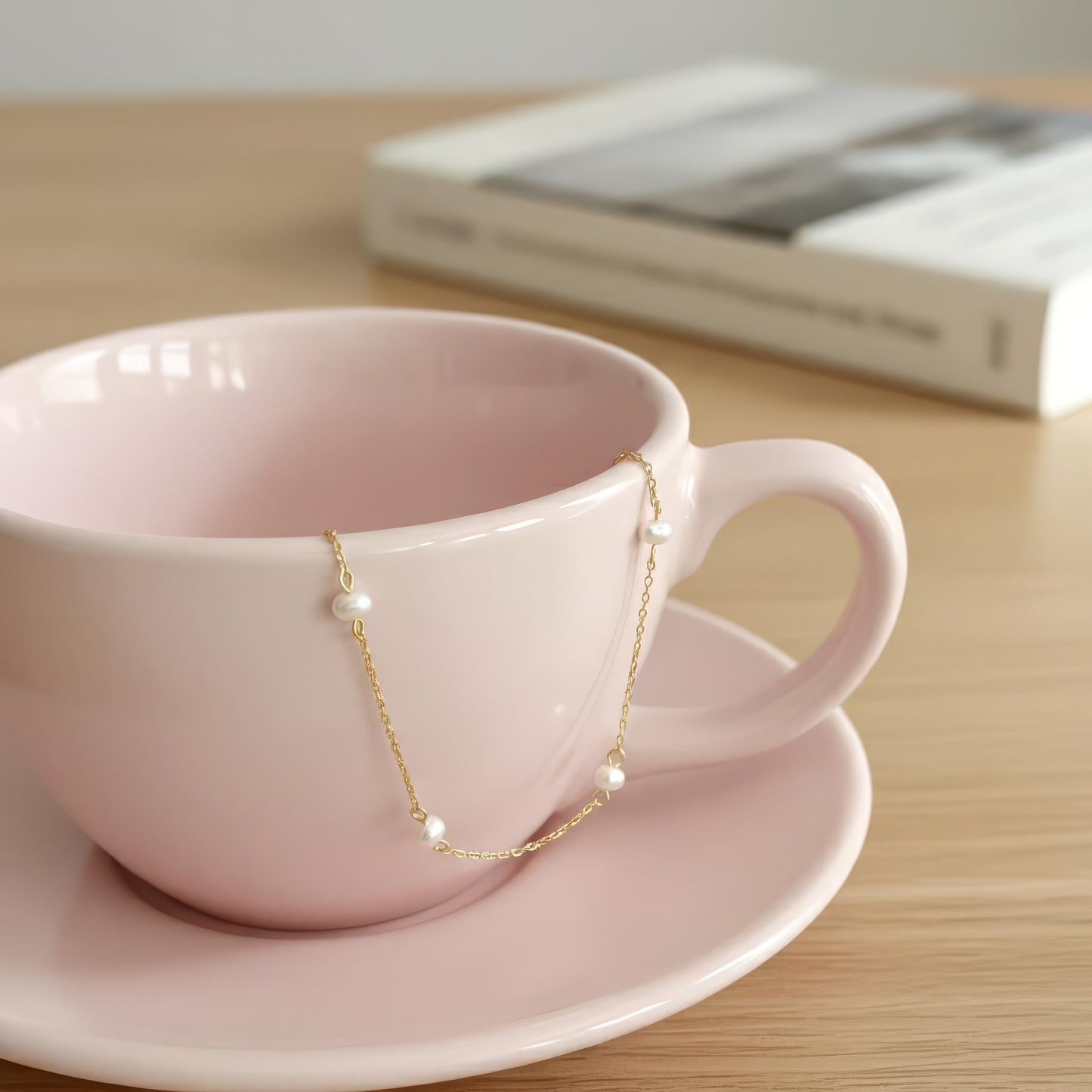 Classic Pearl Bracelet