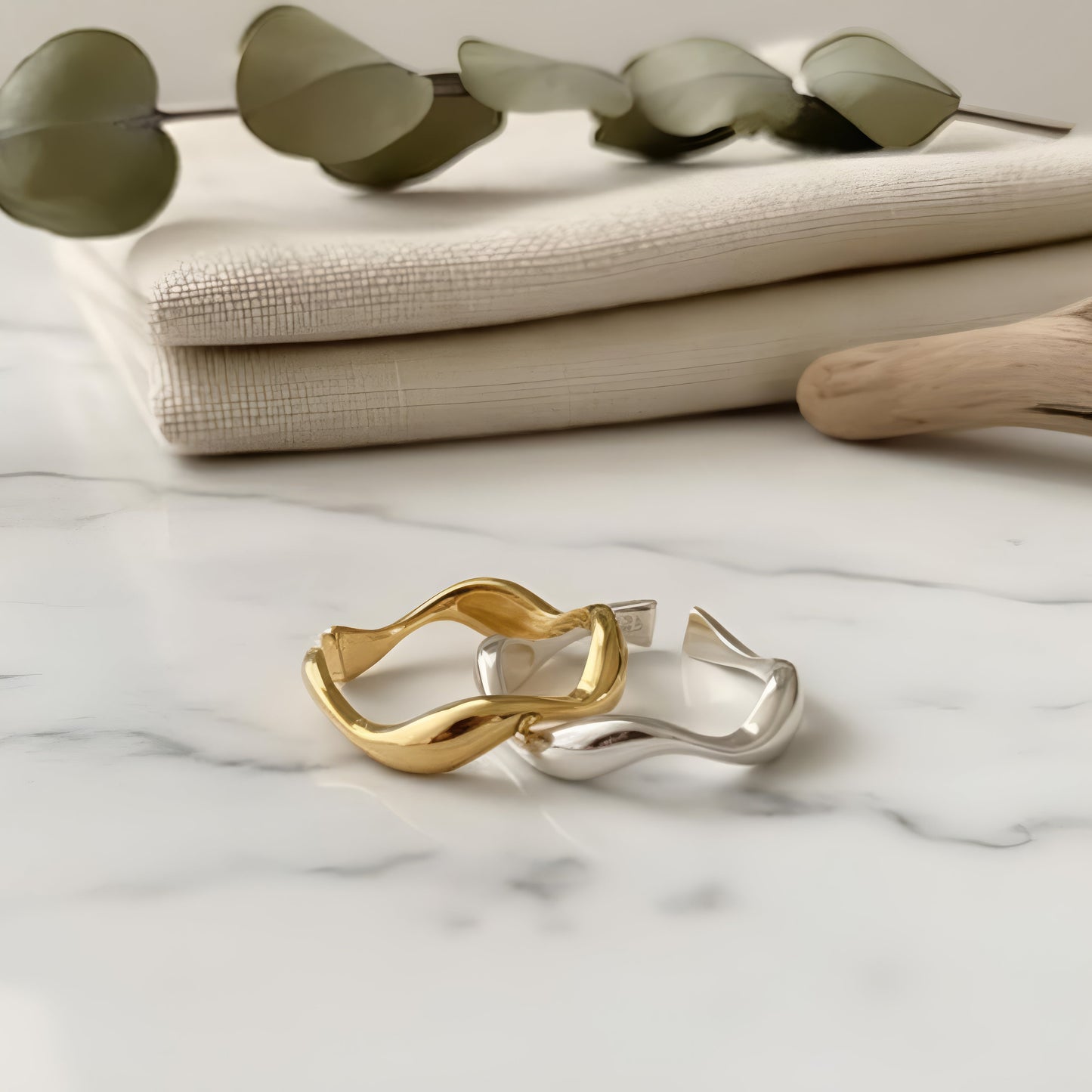 Adjustable Wave Ring